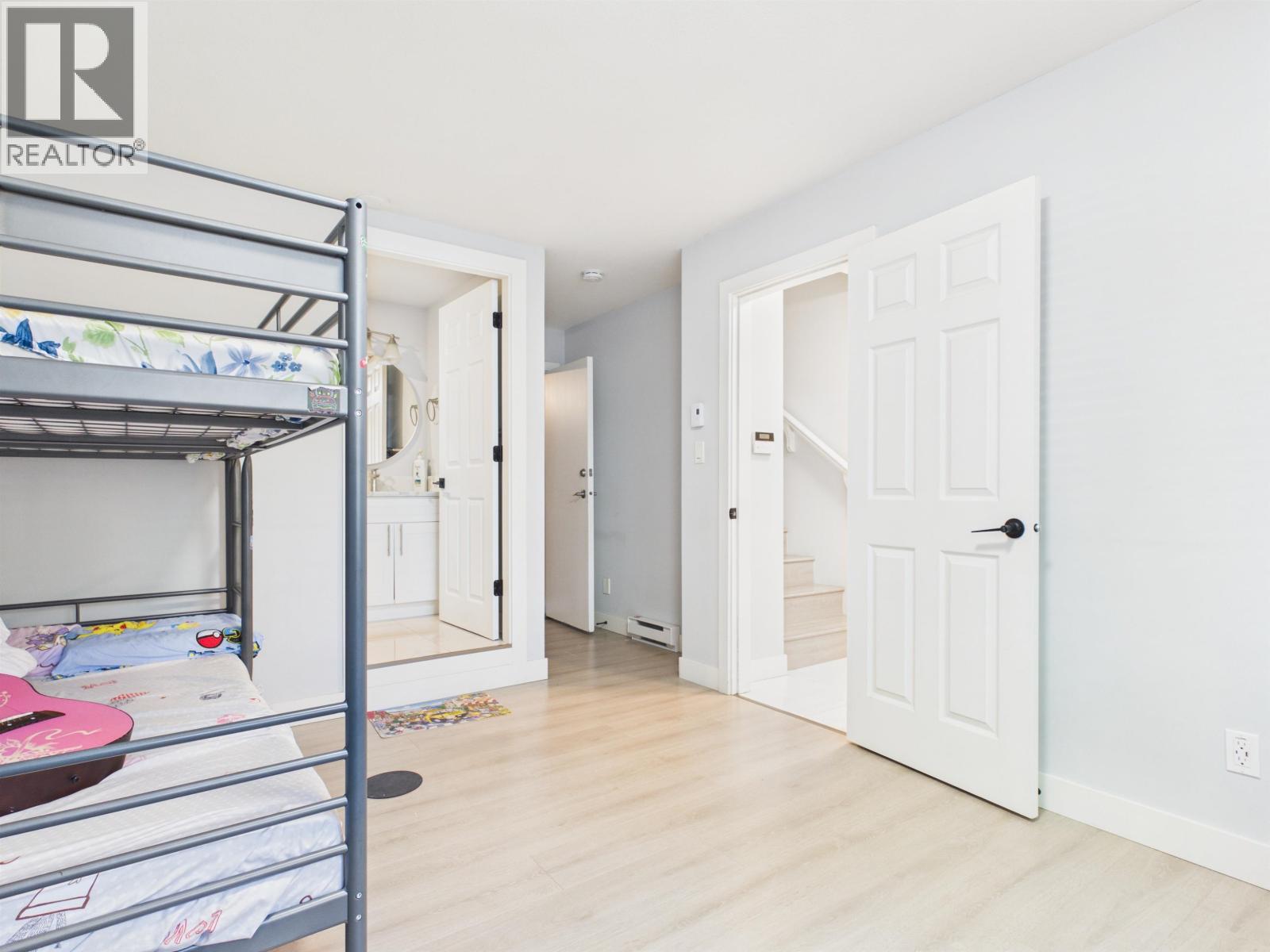22 5988 Lancing Rd Property Photo 20