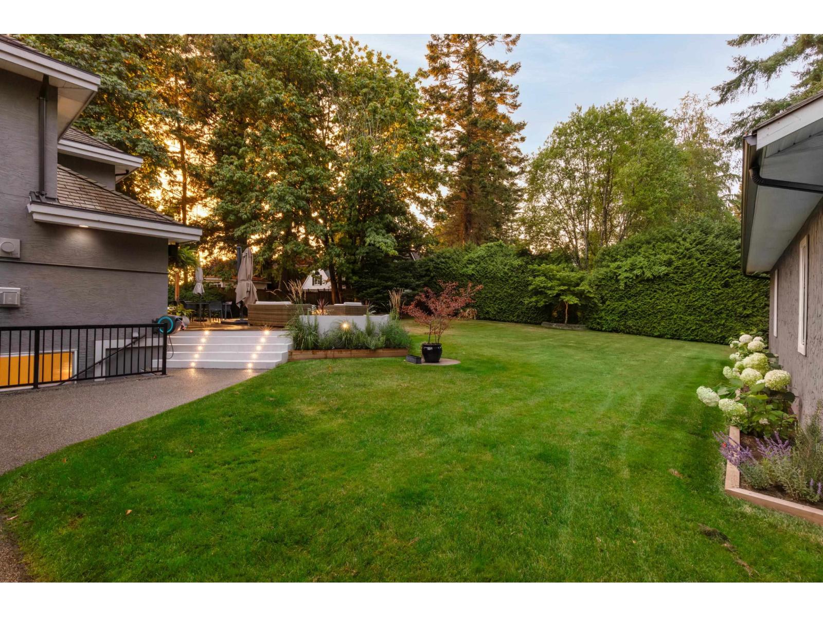 13877 32 Avenue Property Photo 5