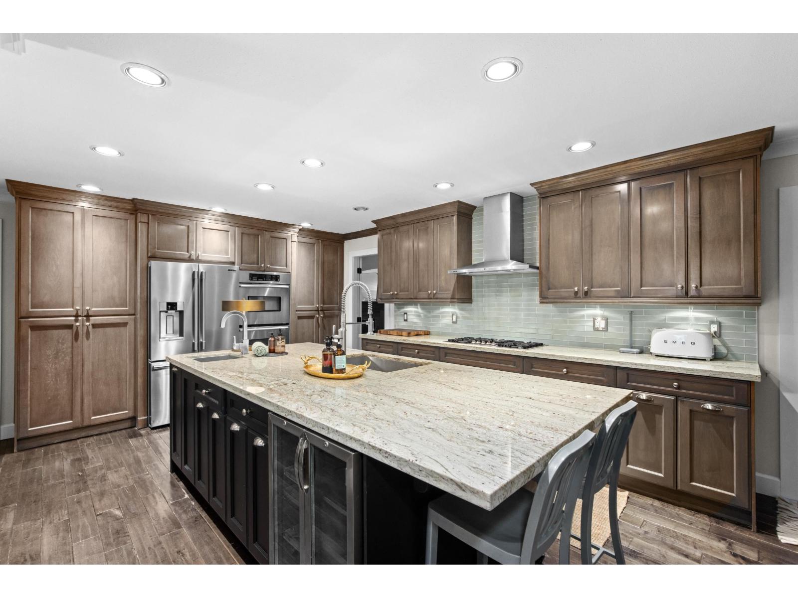 13877 32 Avenue Property Photo 12