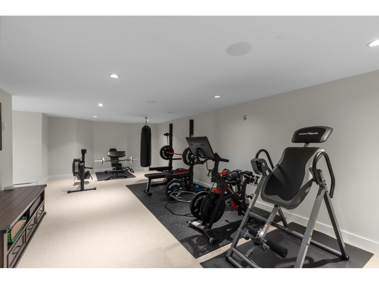 13877 32 Avenue Property Photo 27