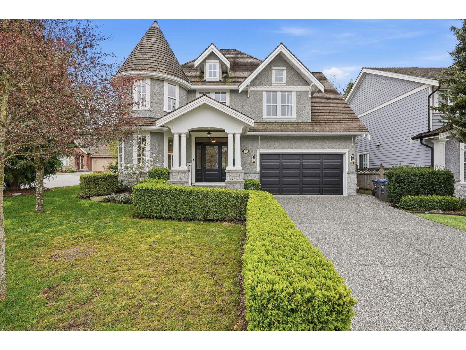 927 163 Street Property Photo 1