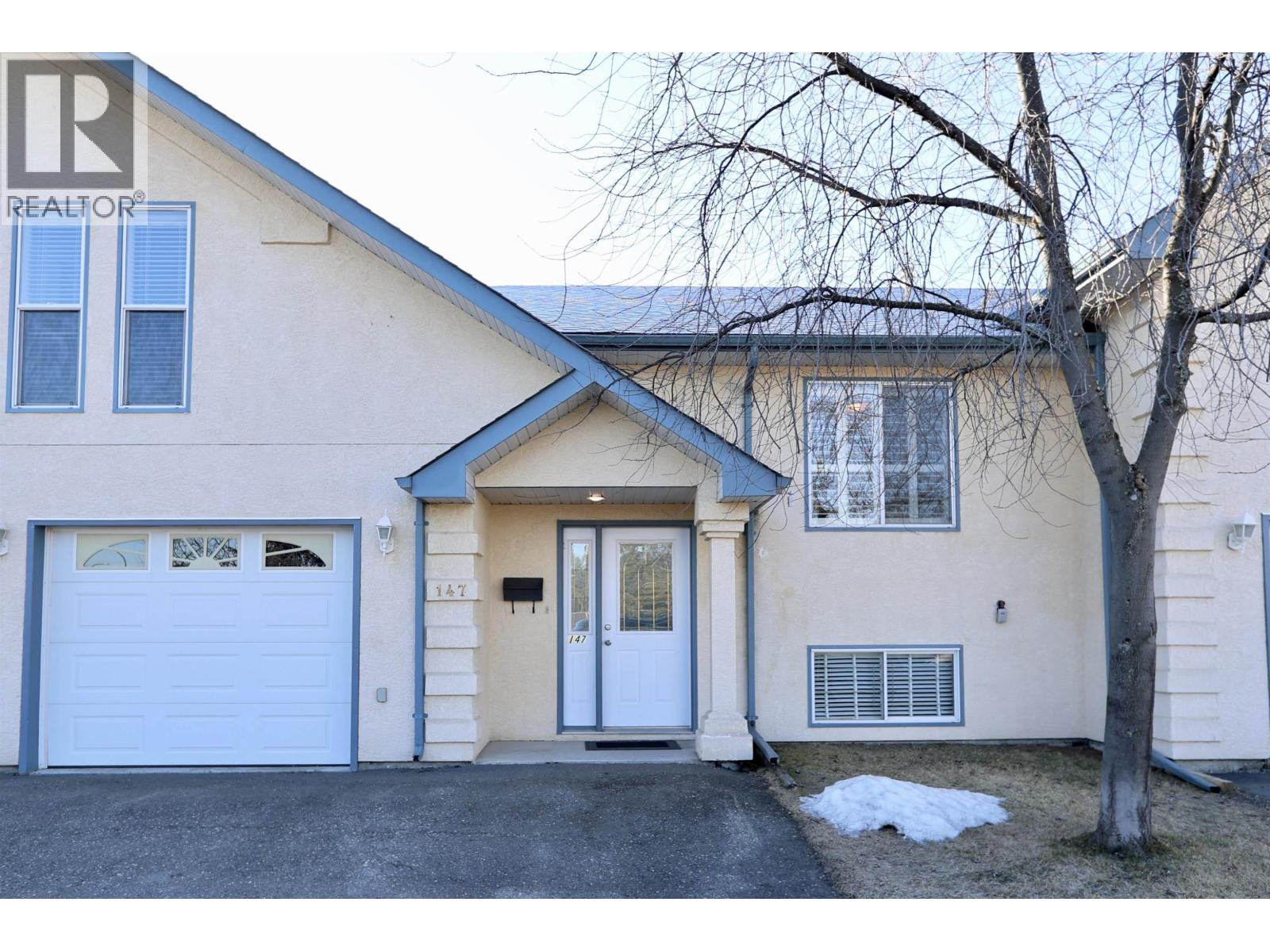 147 6807 WESTGATE AVENUE Property Photo 1