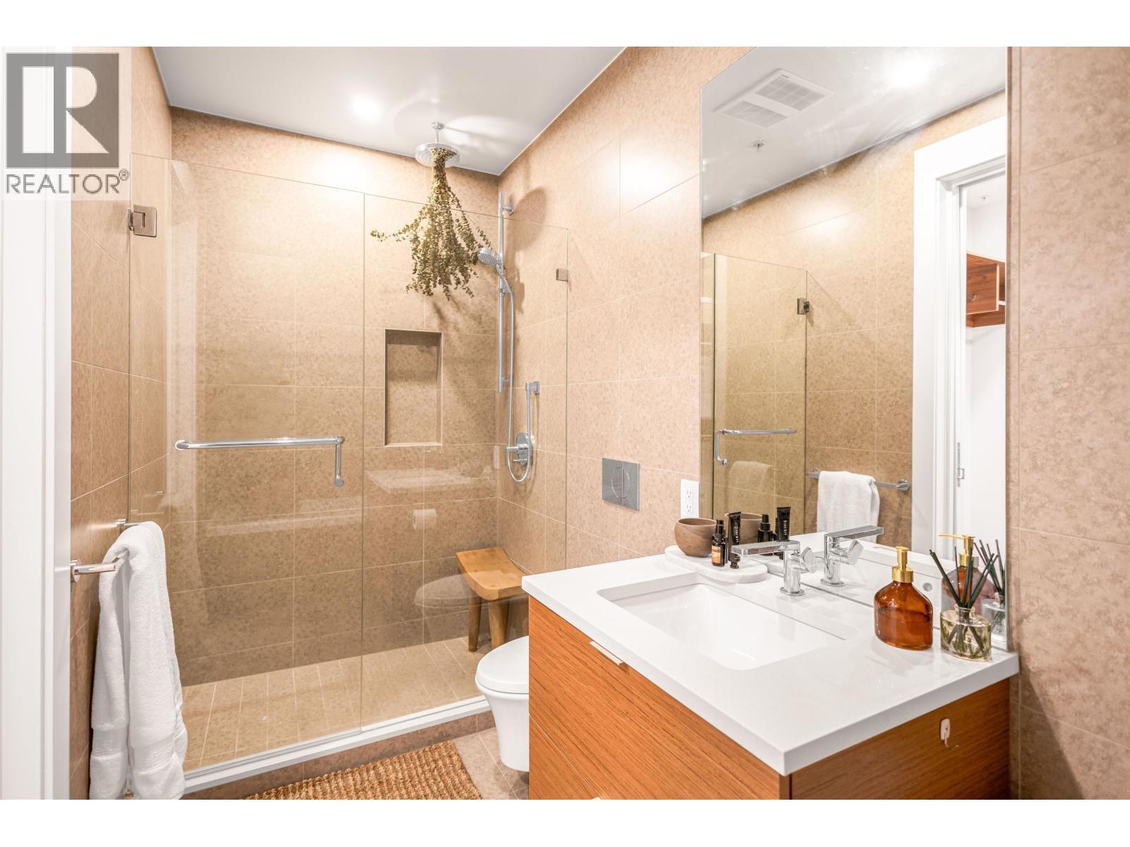 408 6687 Nelson Avenue Property Photo 14