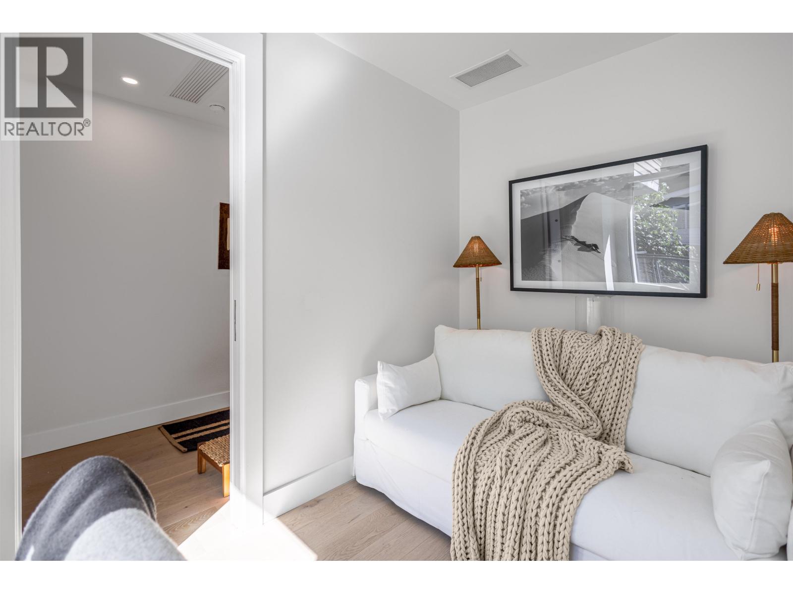 408 6687 Nelson Avenue Property Photo 17
