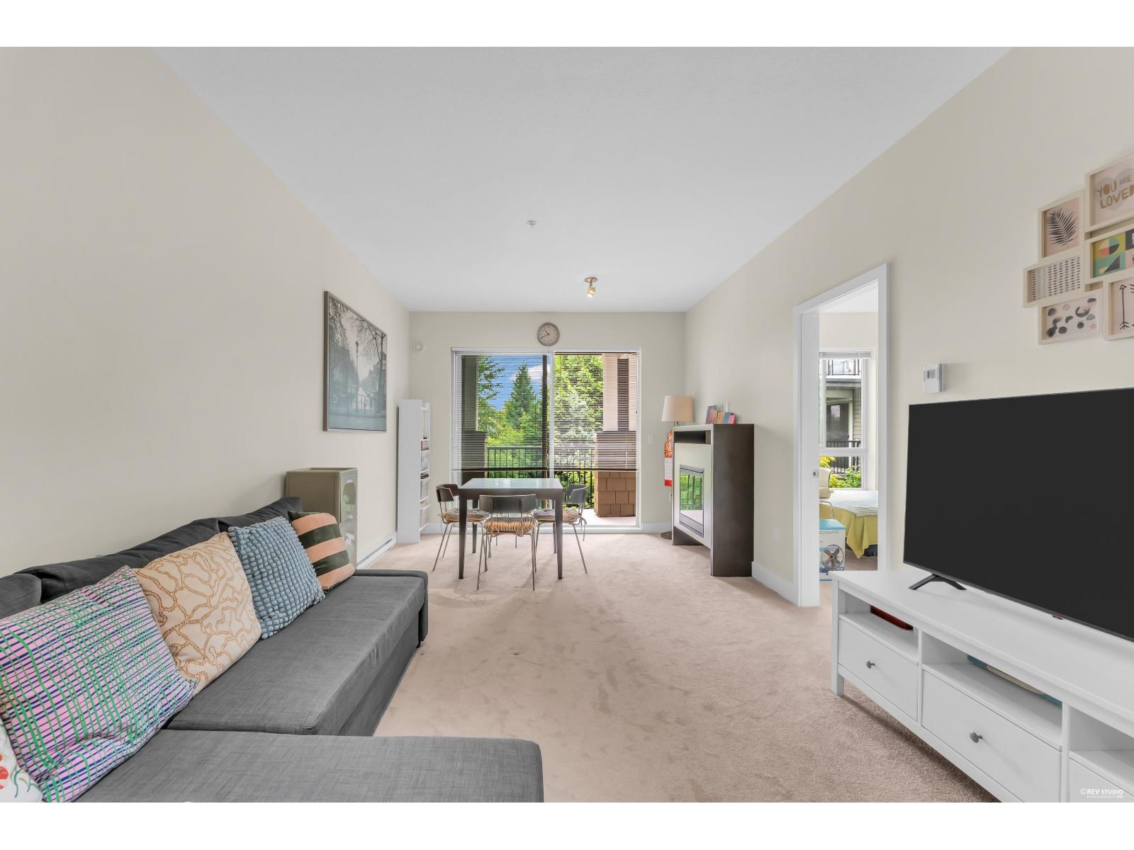 329 6628 120 STREET Property Photo 1