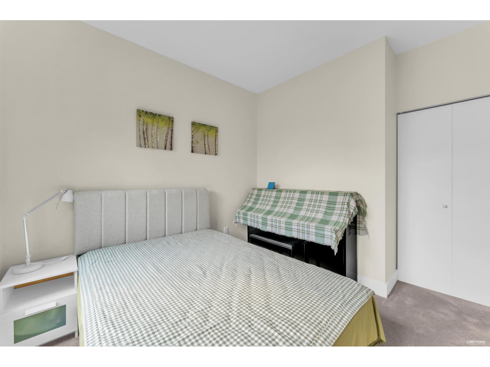 329 6628 120 Street Property Photo 13