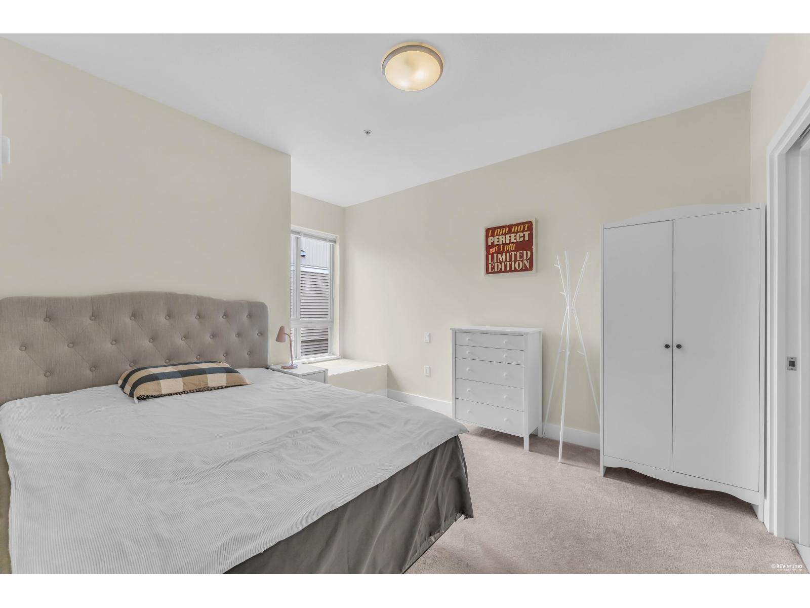 329 6628 120 Street Property Photo 14
