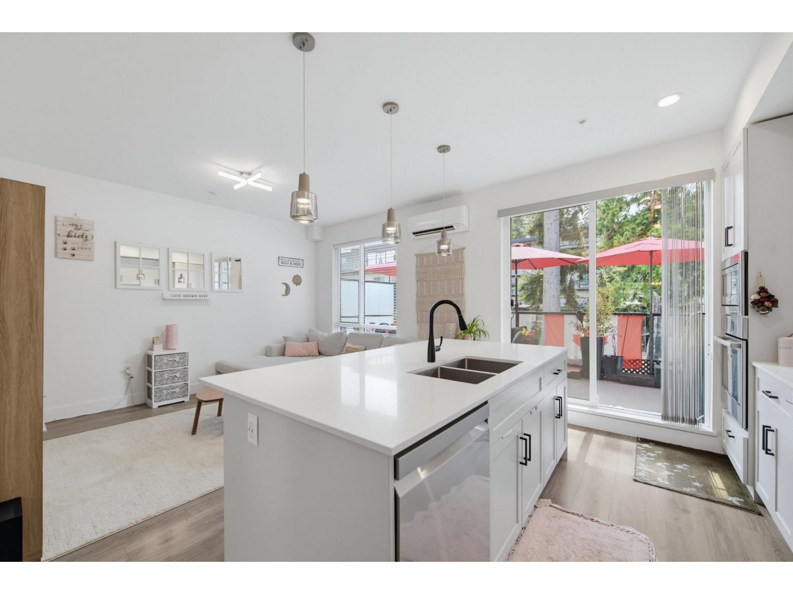 51 15775 Mountain View Drive Drive Property Photo 11