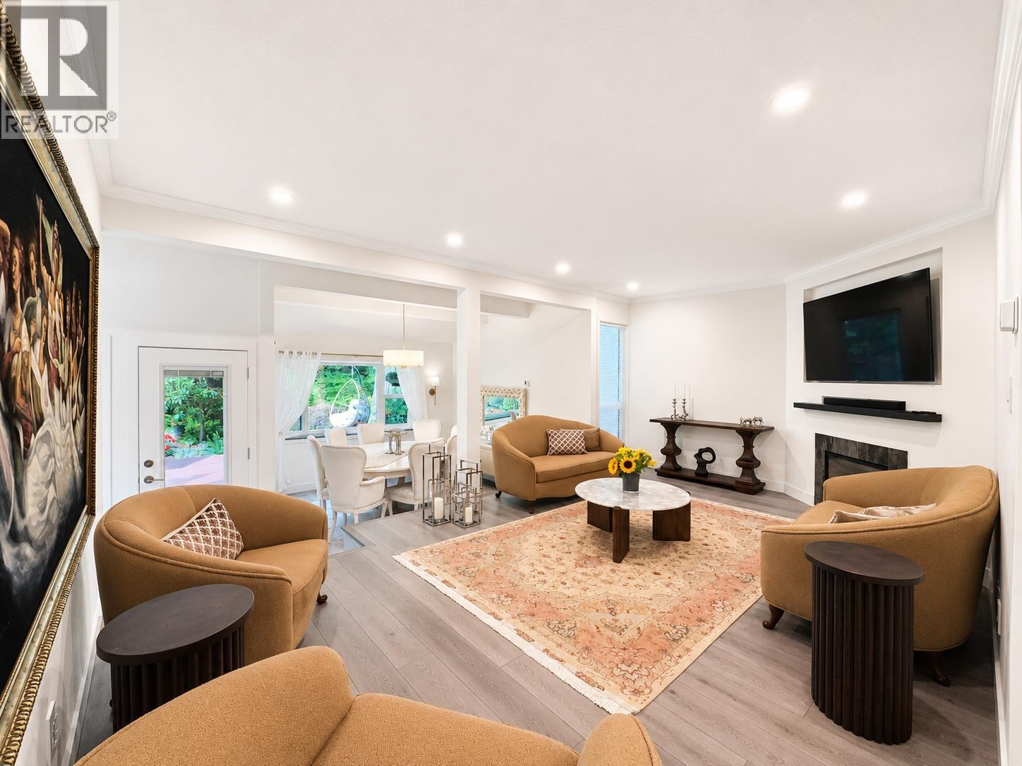 1741 RUFUS DRIVE