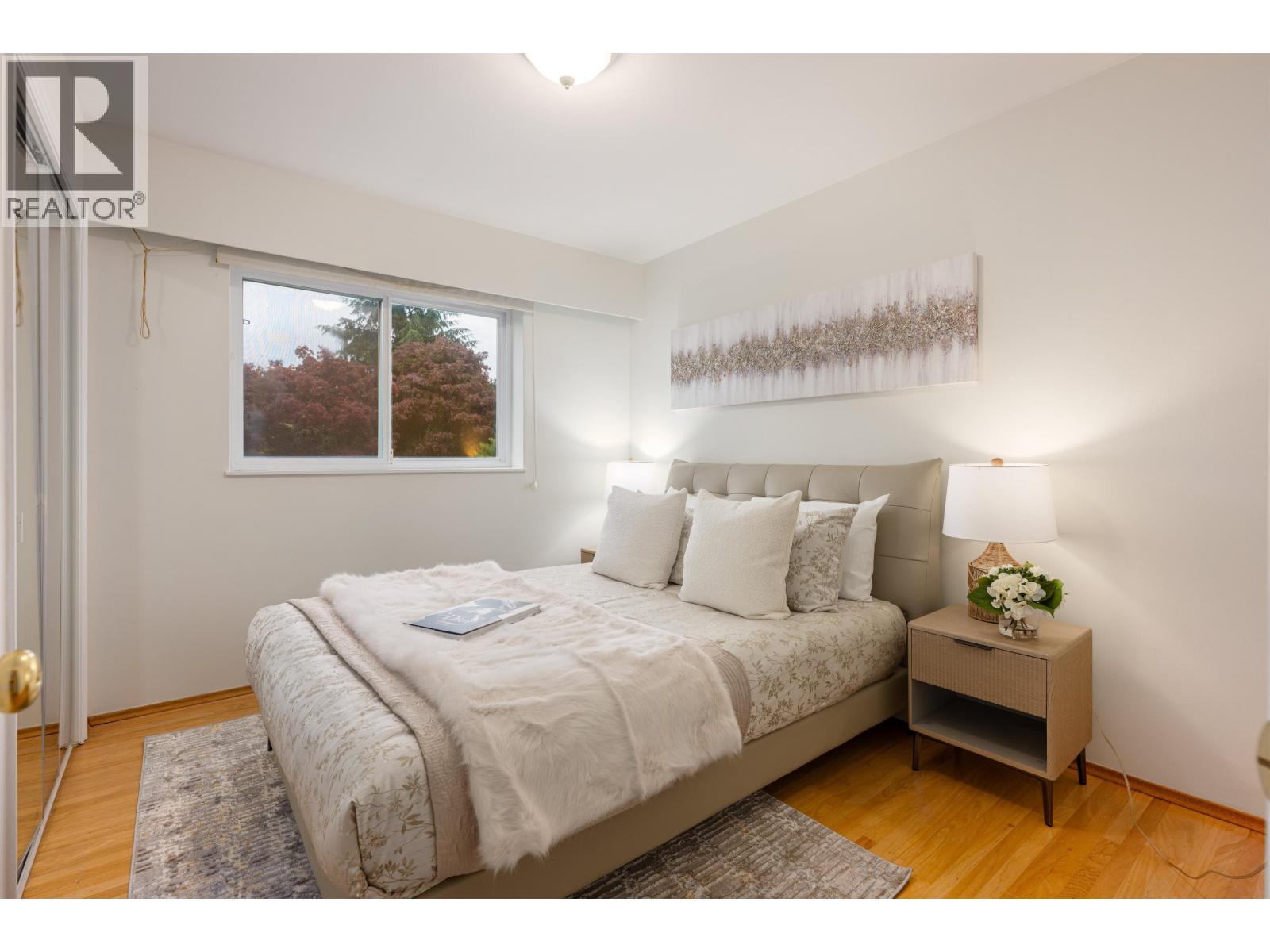 850 Jefferson Avenue Property Photo 15