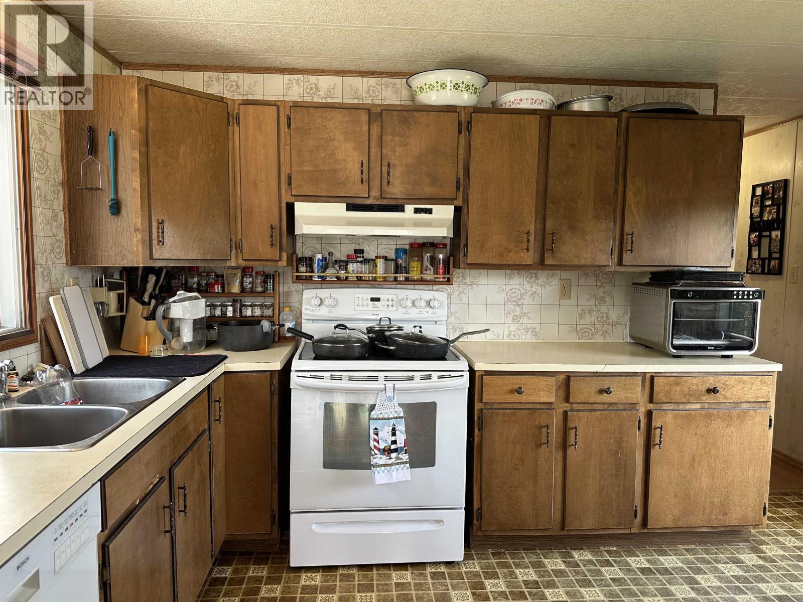 13354 Park Frontage Road Property Photo 6