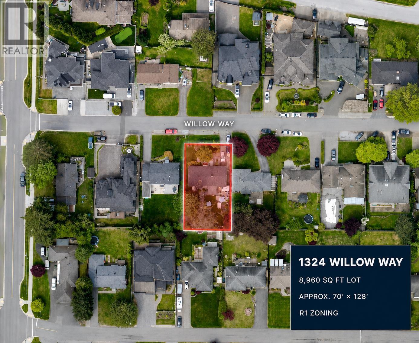 1324 Willow Way Property Photo 4
