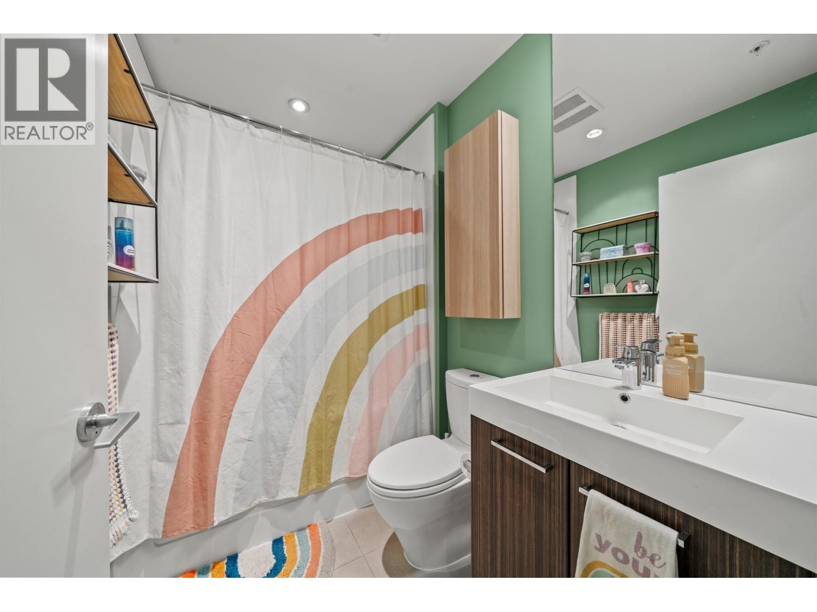 516 9250 University High Street Property Photo 23