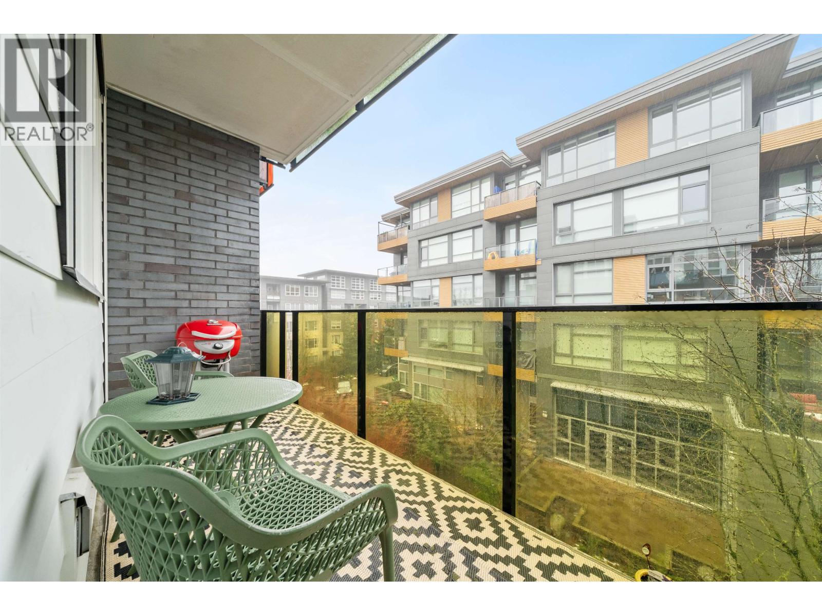 516 9250 University High Street Property Photo 27