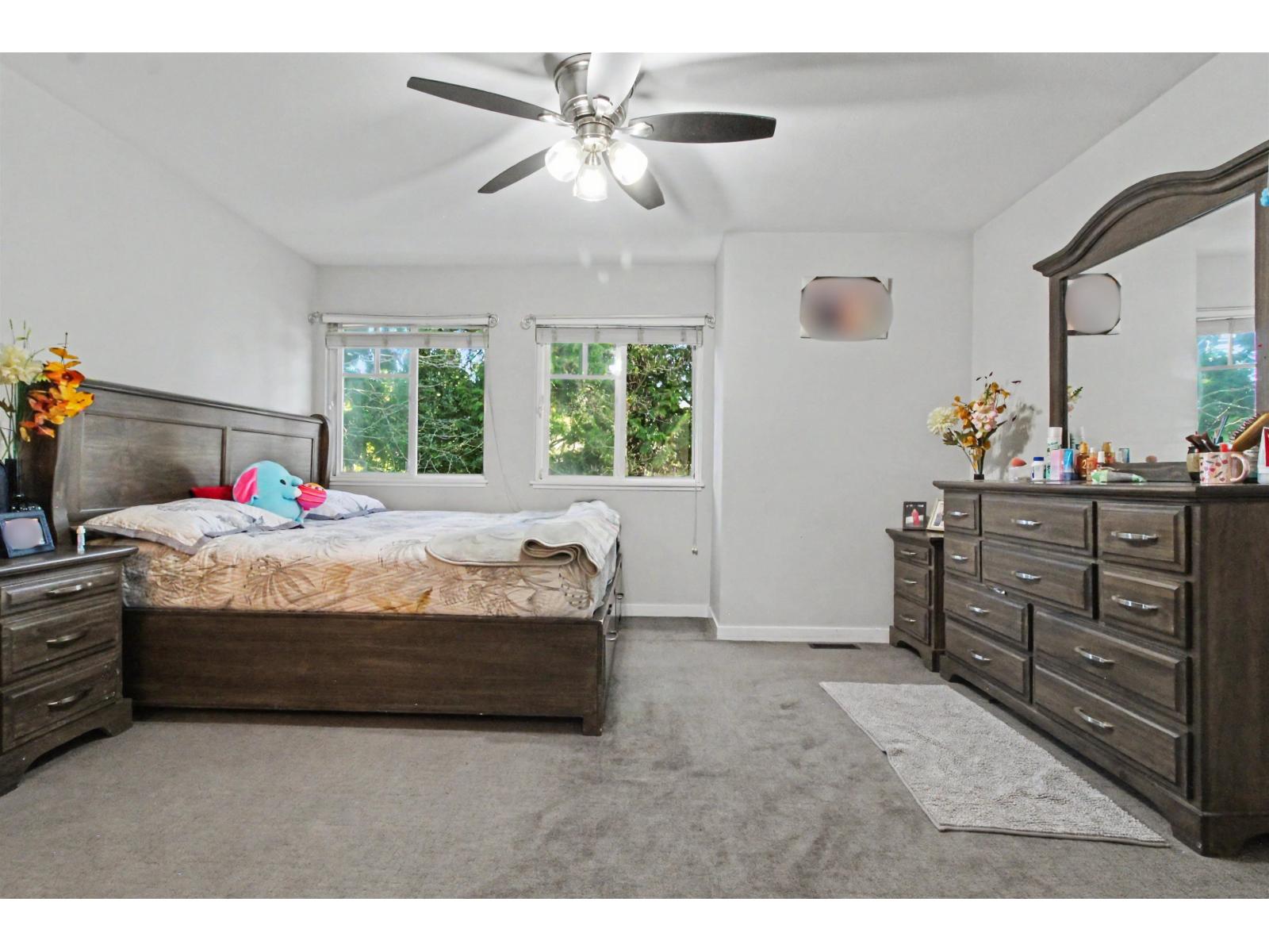 45 12711 64 Avenue Property Photo 18