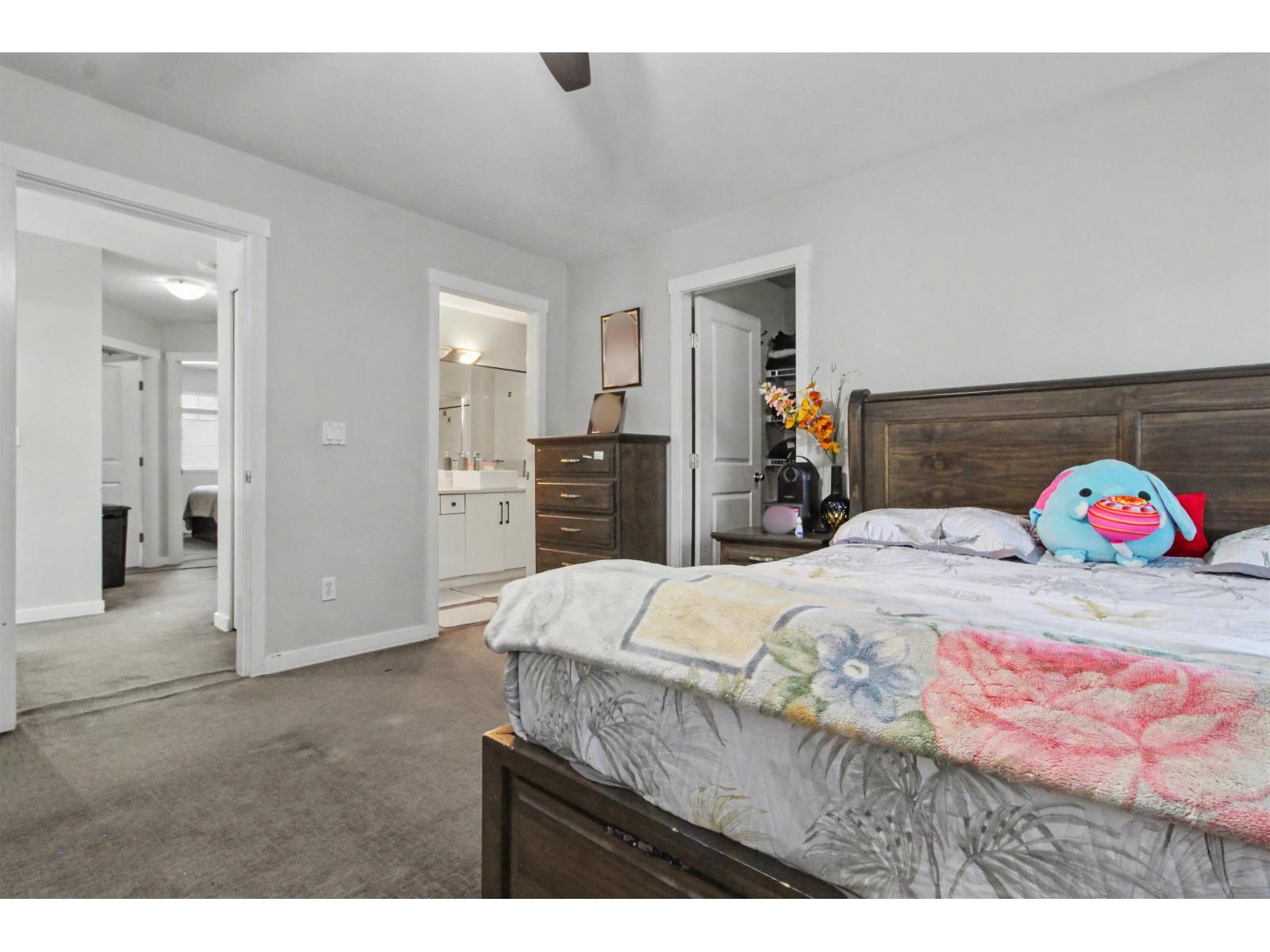 45 12711 64 Avenue Property Photo 19