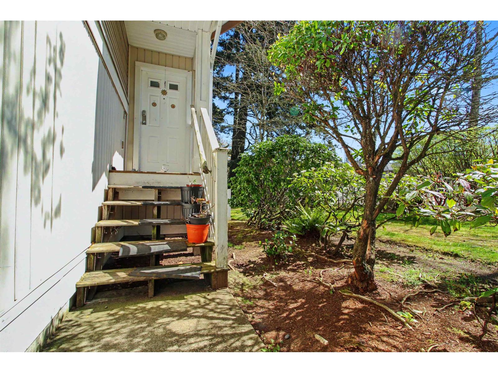 45 12711 64 Avenue Property Photo 27