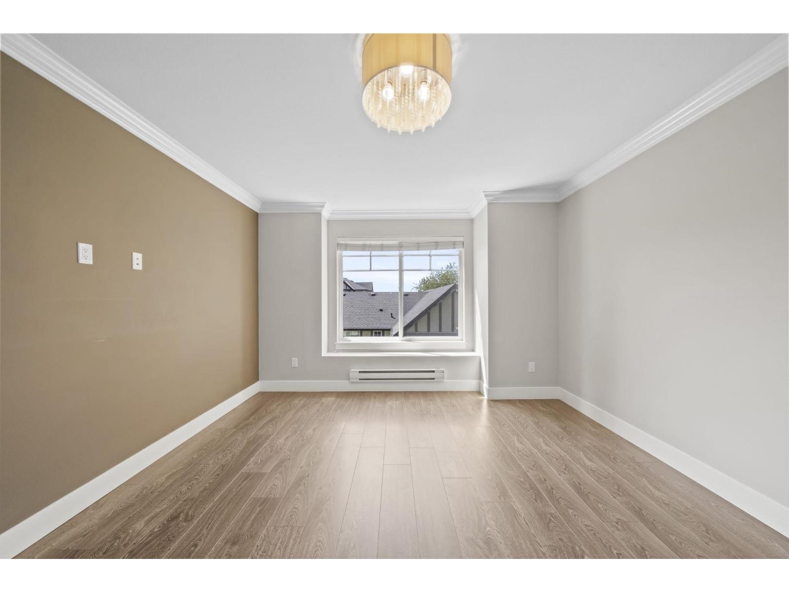 30 7090 180 Street Property Photo 24