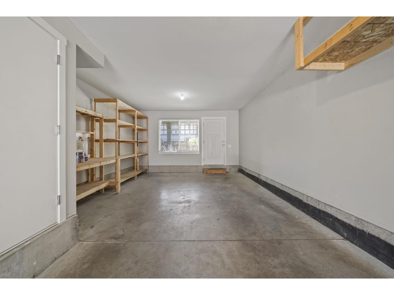 30 7090 180 Street Property Photo 37