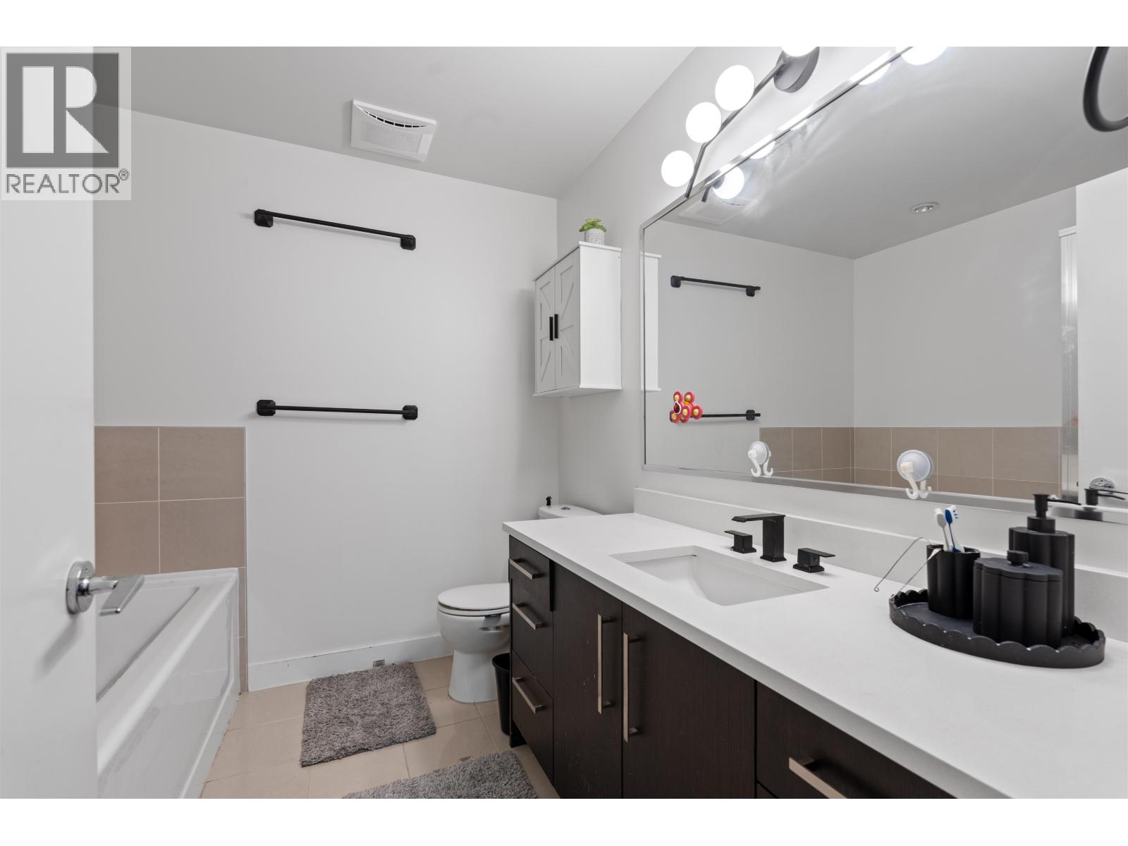 703 8485 New Haven Close Property Photo 21