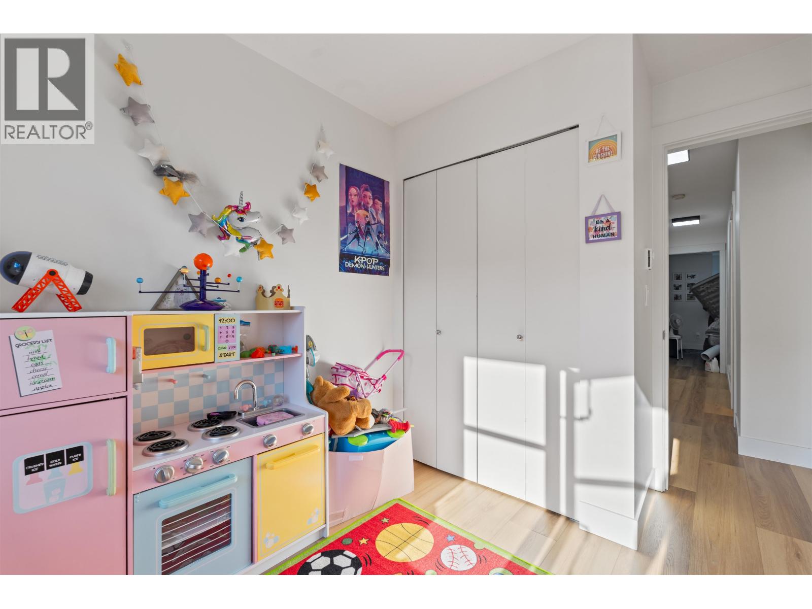 703 8485 New Haven Close Property Photo 27