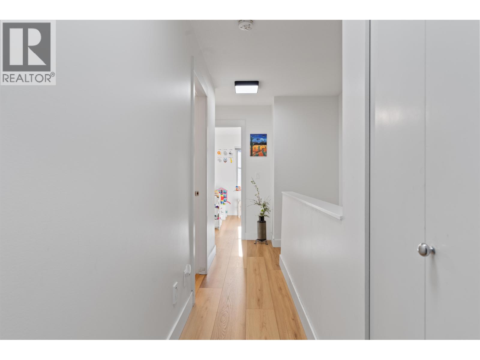 703 8485 New Haven Close Property Photo 30