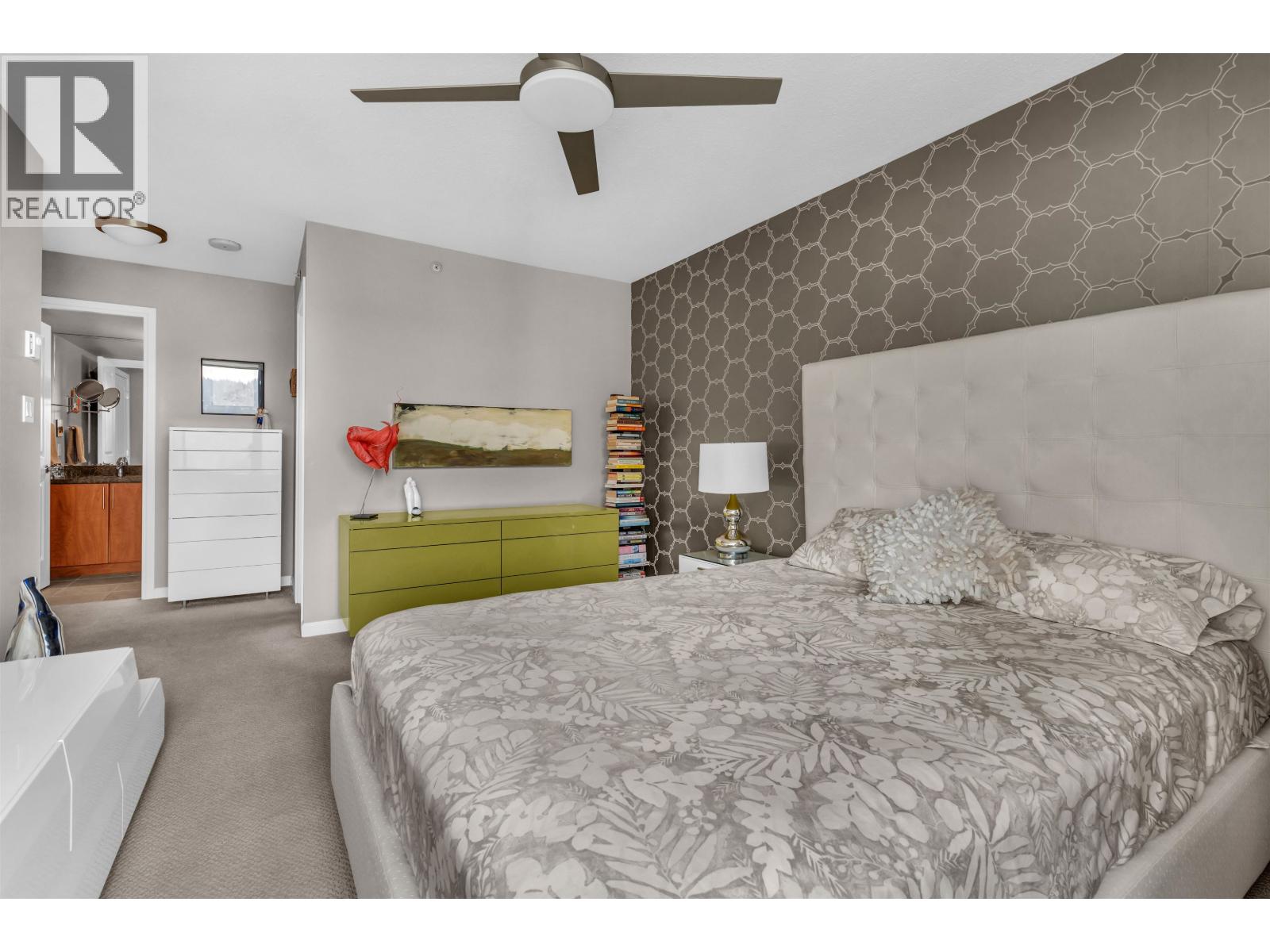 1404 288 Ungless Way Property Photo 15