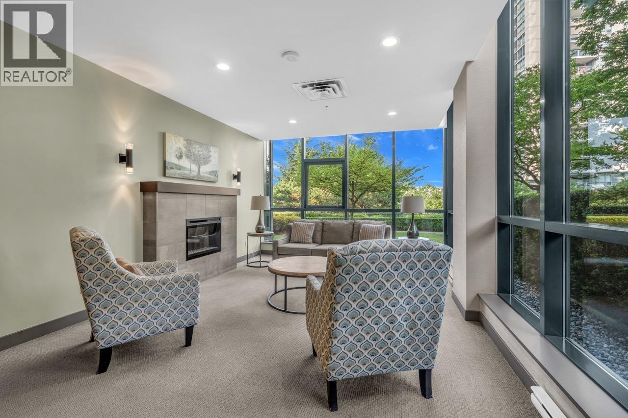 1404 288 Ungless Way Property Photo 27