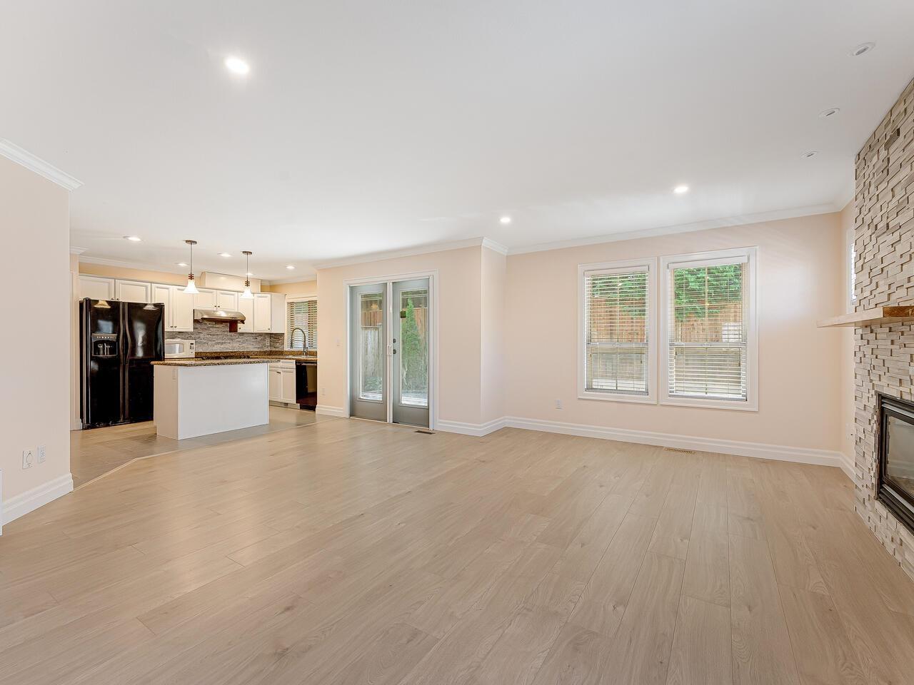 6449 Blackwood Lane #8 Property Photo 18