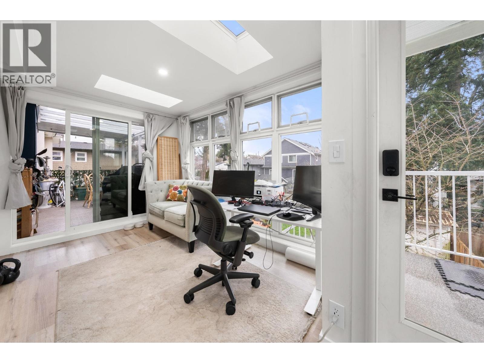 5174 Aberdeen Street Property Photo 17