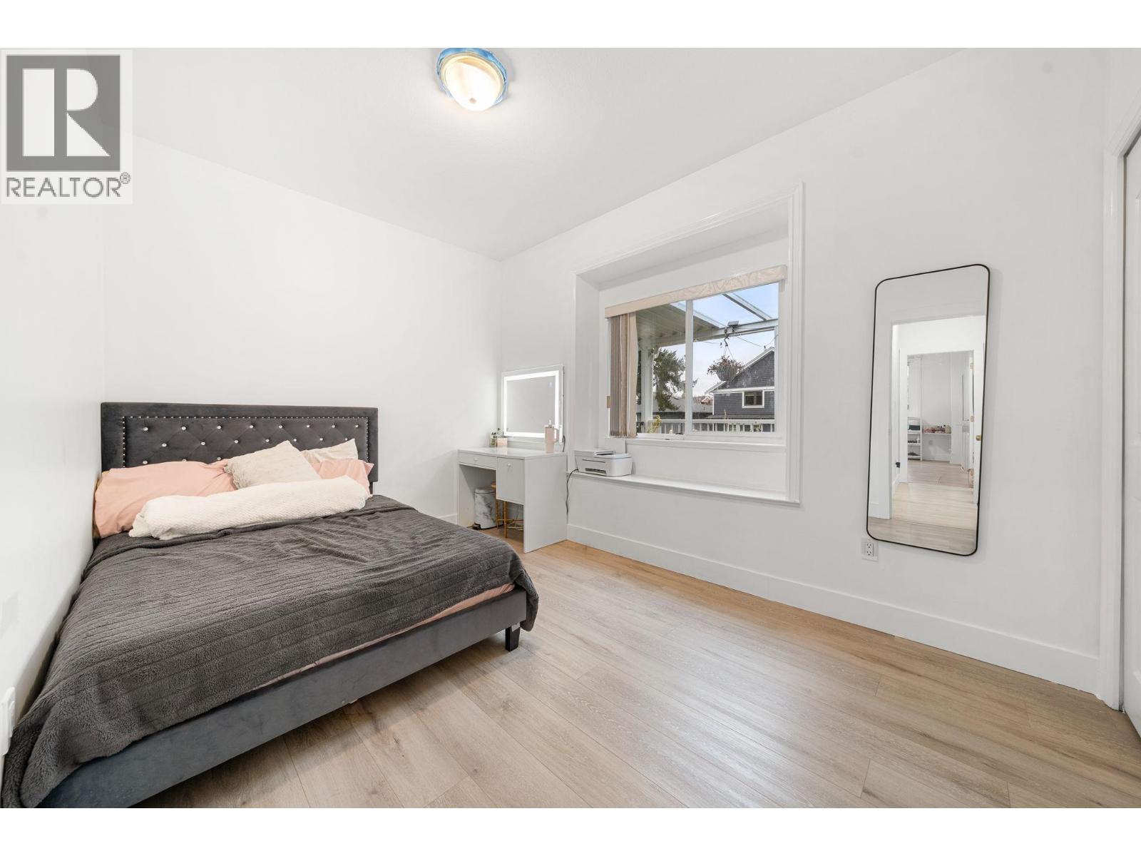 5174 Aberdeen Street Property Photo 18