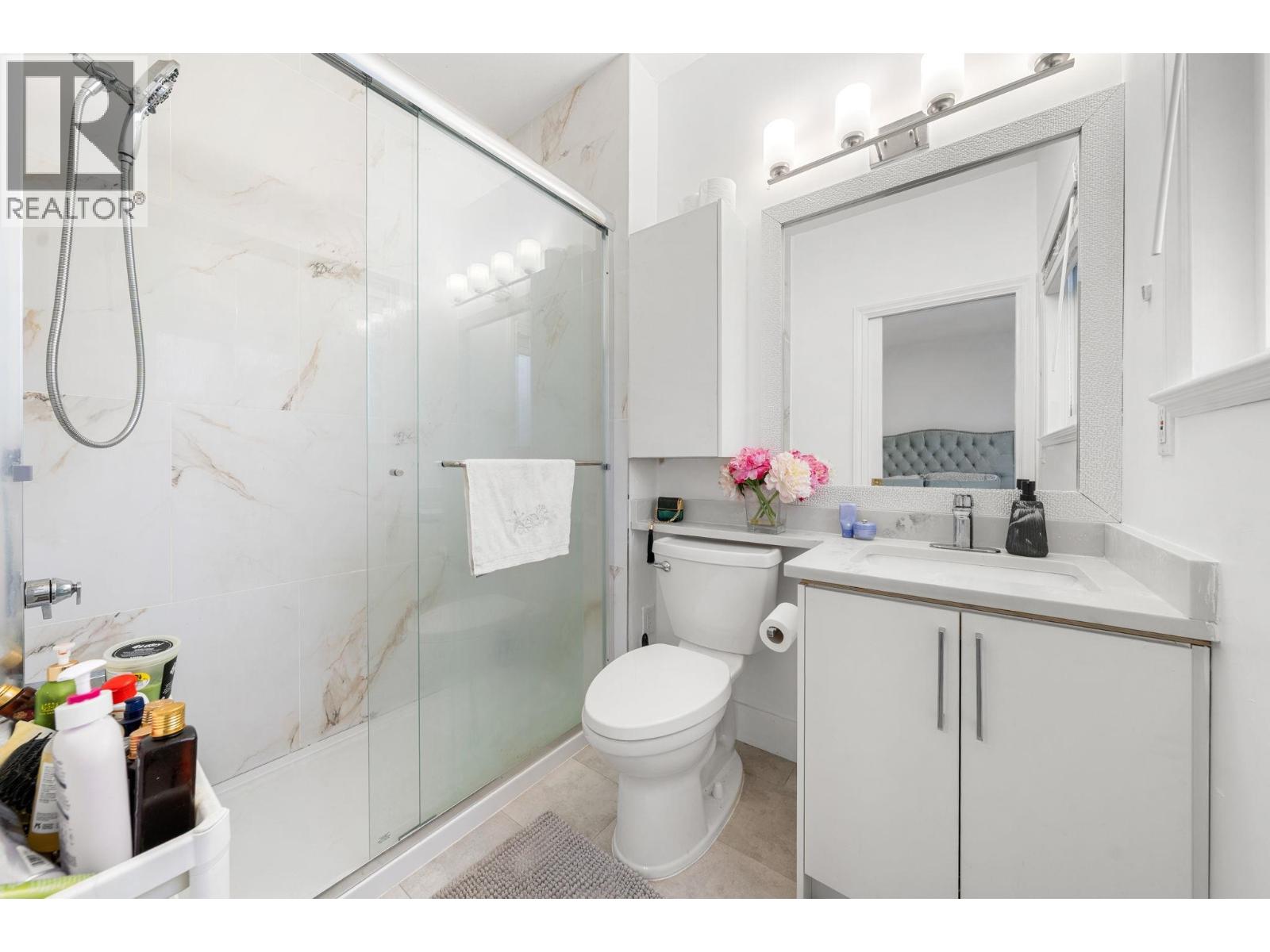 5174 Aberdeen Street Property Photo 20