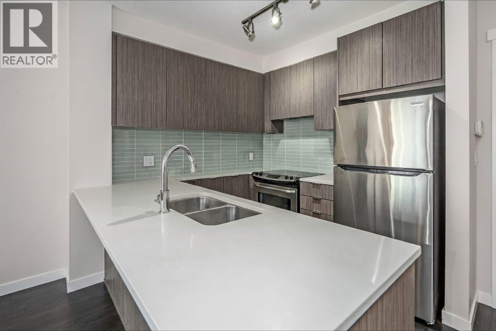 108 9168 Slopes Mews Property Photo 2