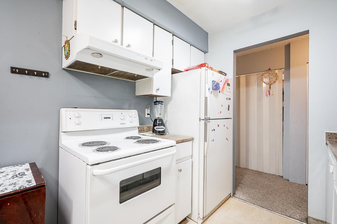 209 15238 100 Avenue Property Photo 7