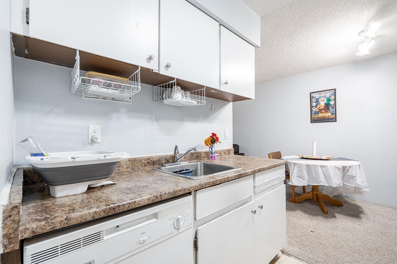209 15238 100 Avenue Property Photo 9