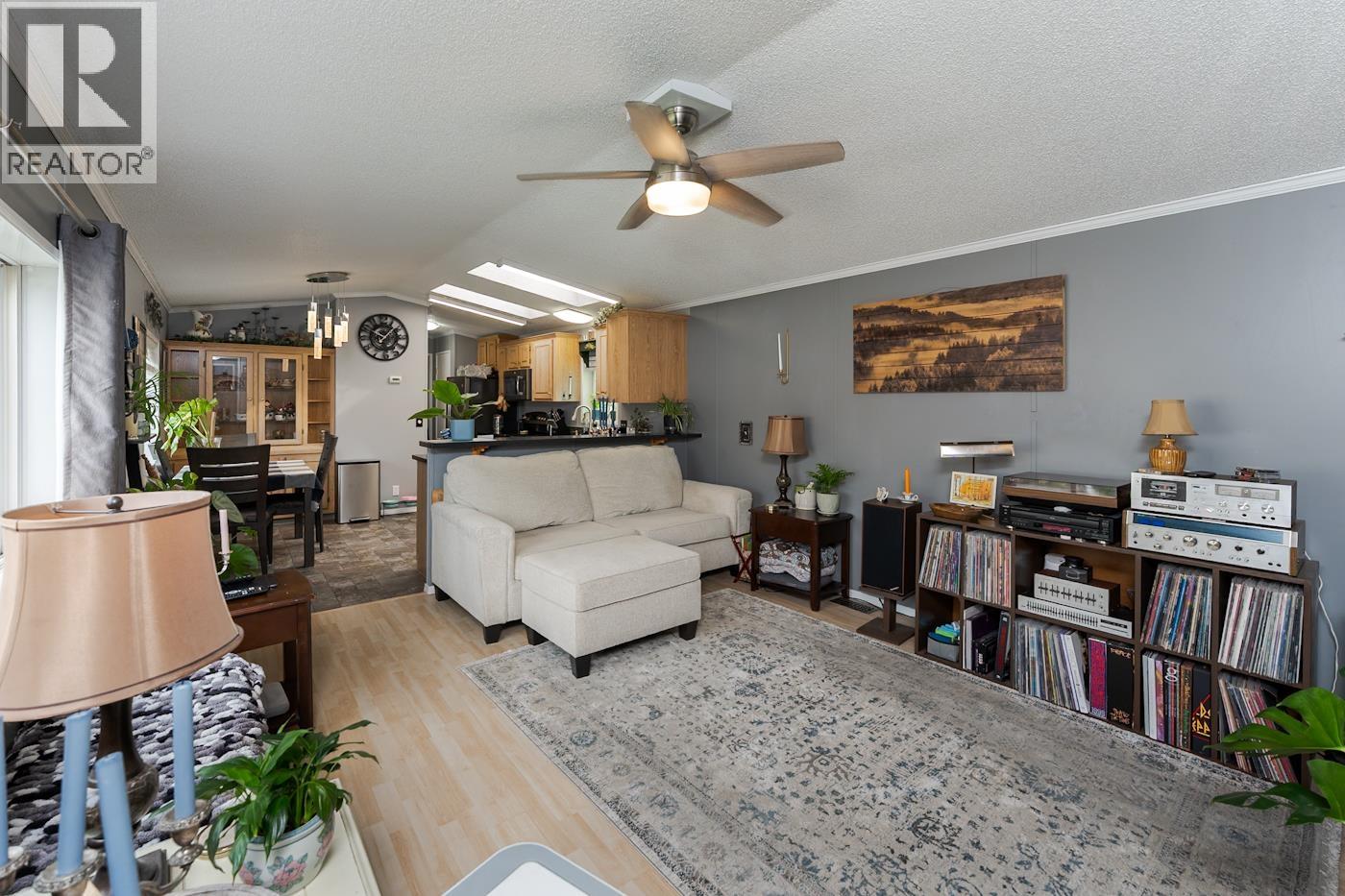 10 7100 Aldeen Road Property Photo 8