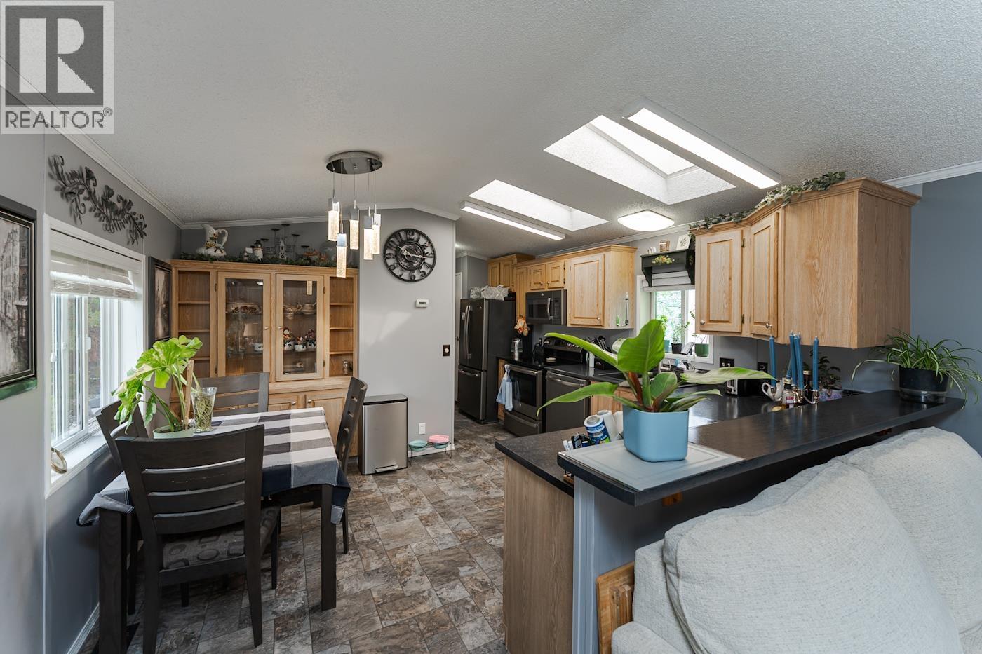 10 7100 Aldeen Road Property Photo 11