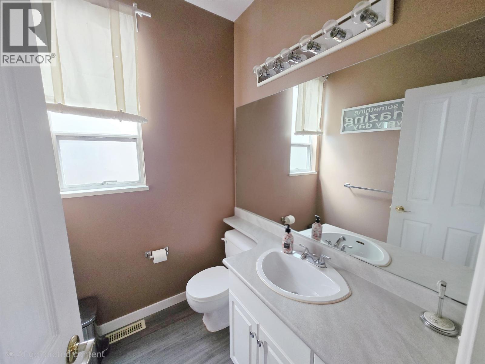 2646 Thames Crescent Property Photo 18