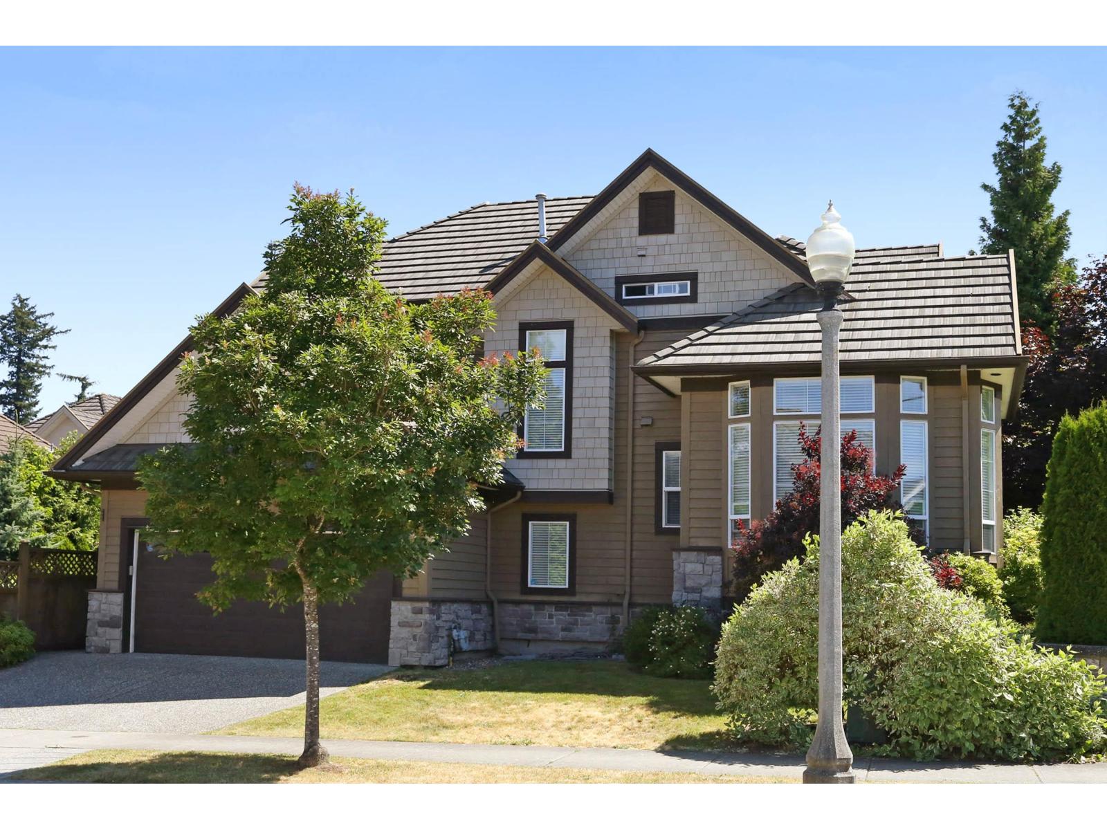 15319 36 Avenue Property Photo 1