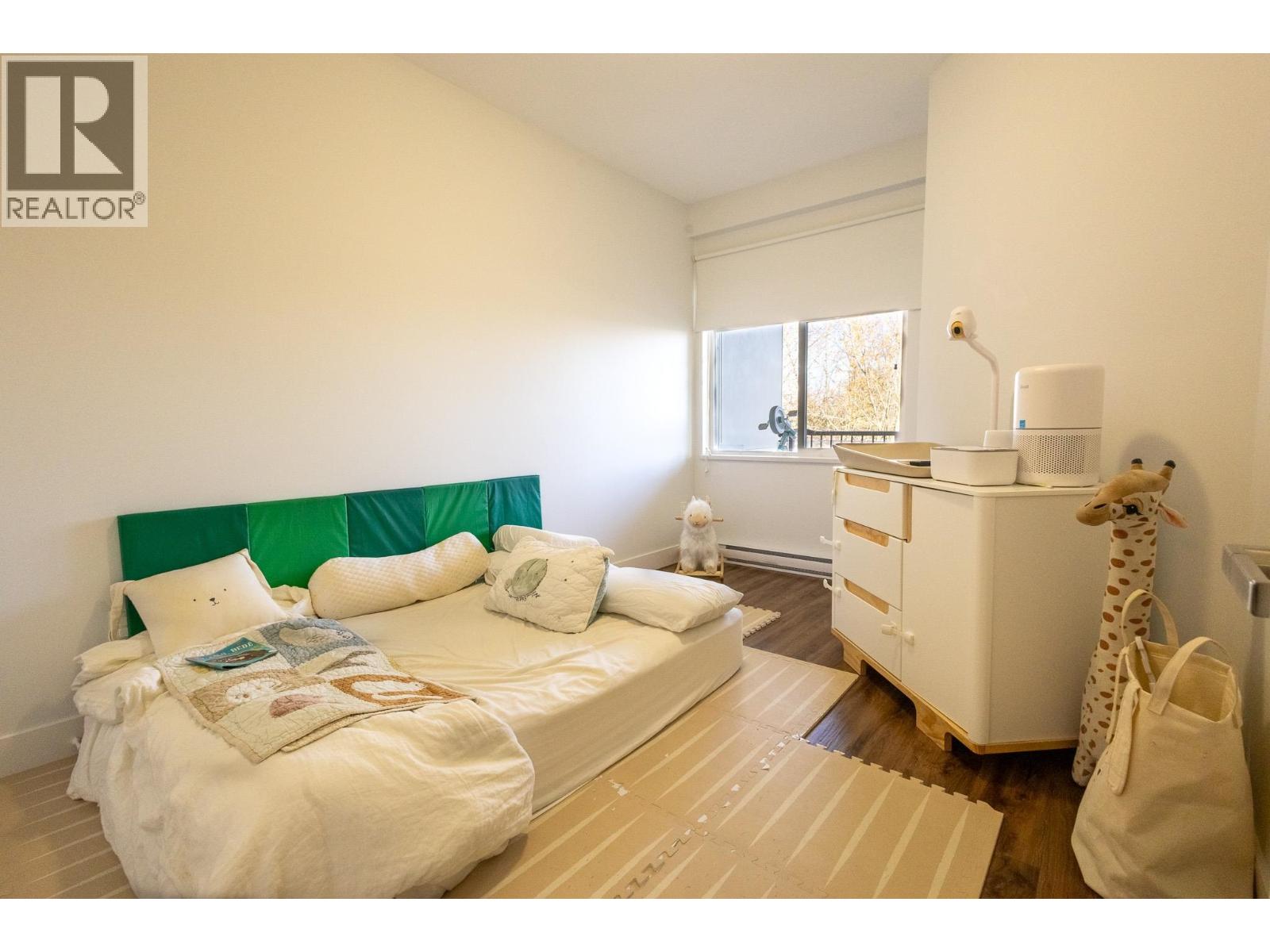 611 2465 Wilson Avenue Property Photo 10