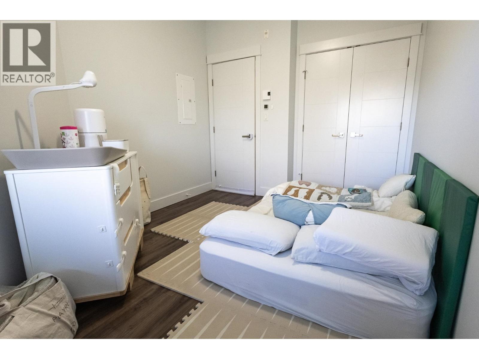 611 2465 Wilson Avenue Property Photo 12