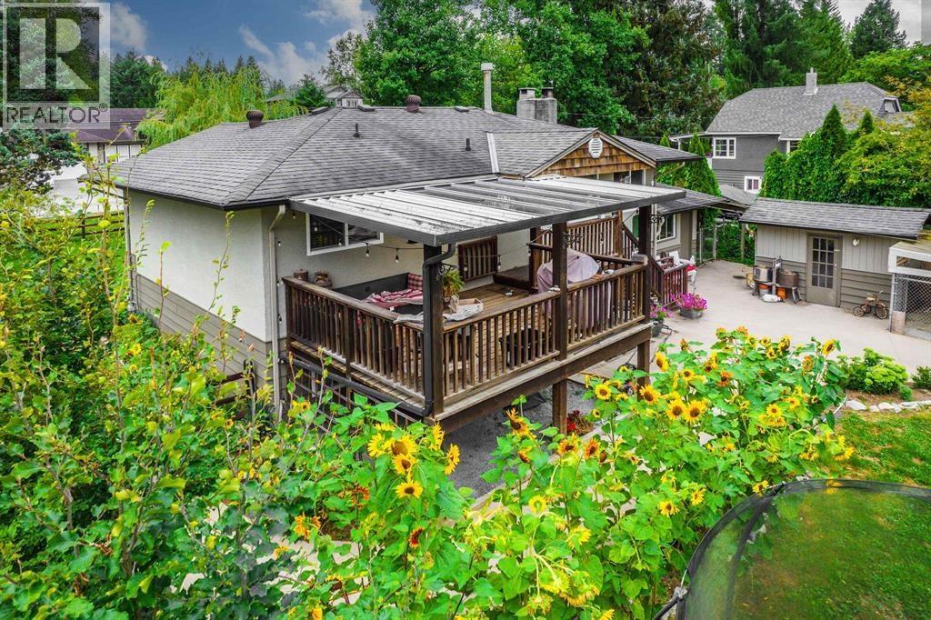 12290 252 Street Property Photo 19