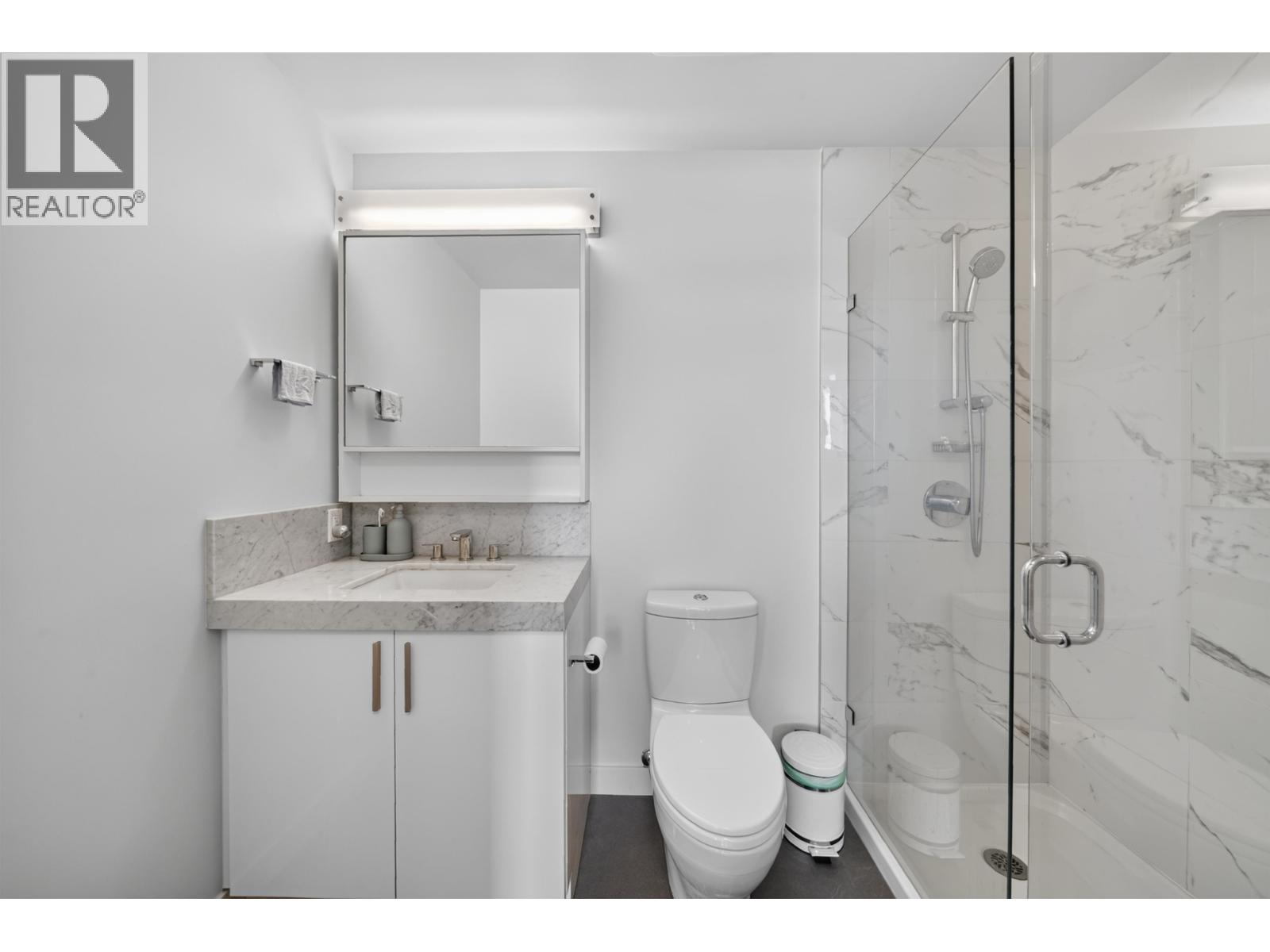 603 5599 Cooney Road Property Photo 10