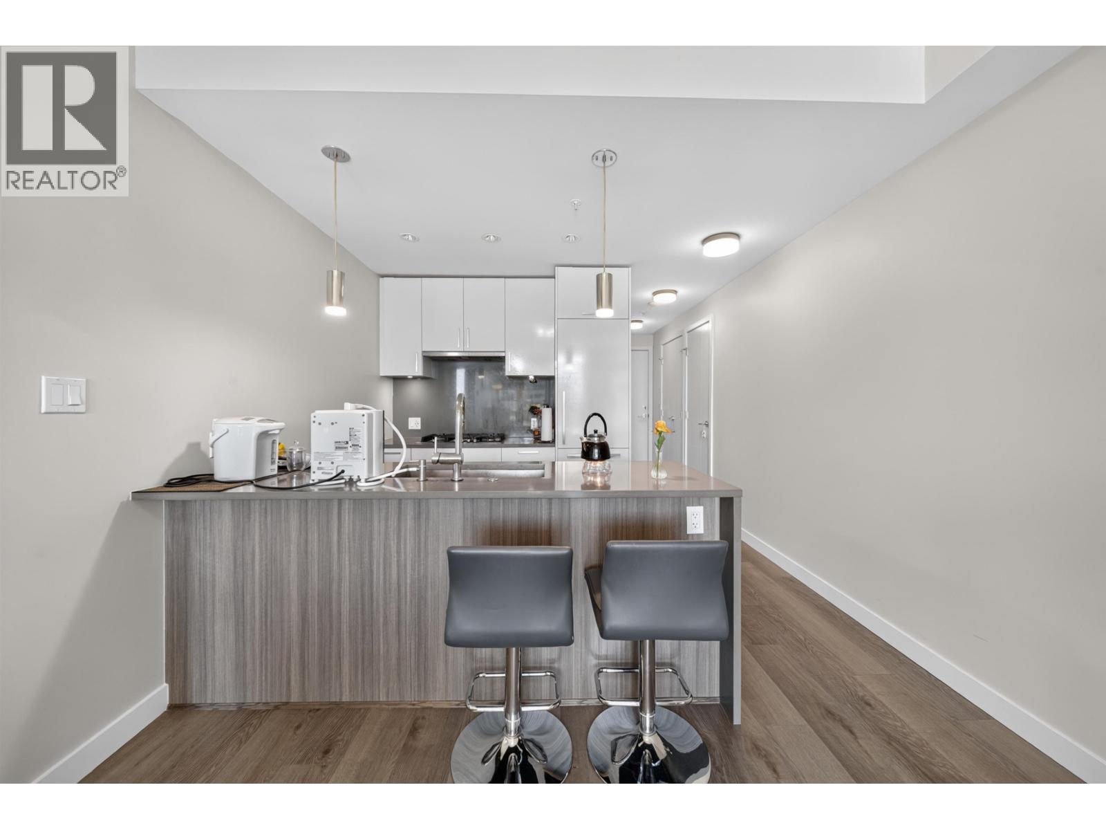 603 5599 Cooney Road Property Photo 15