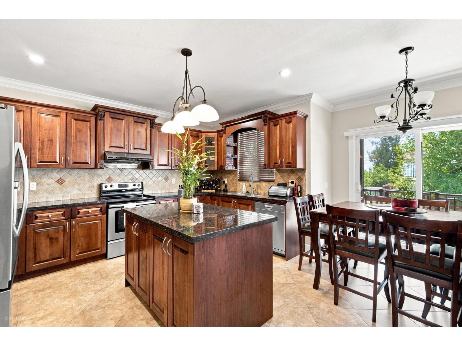 16506 104 Avenue Property Photo 13