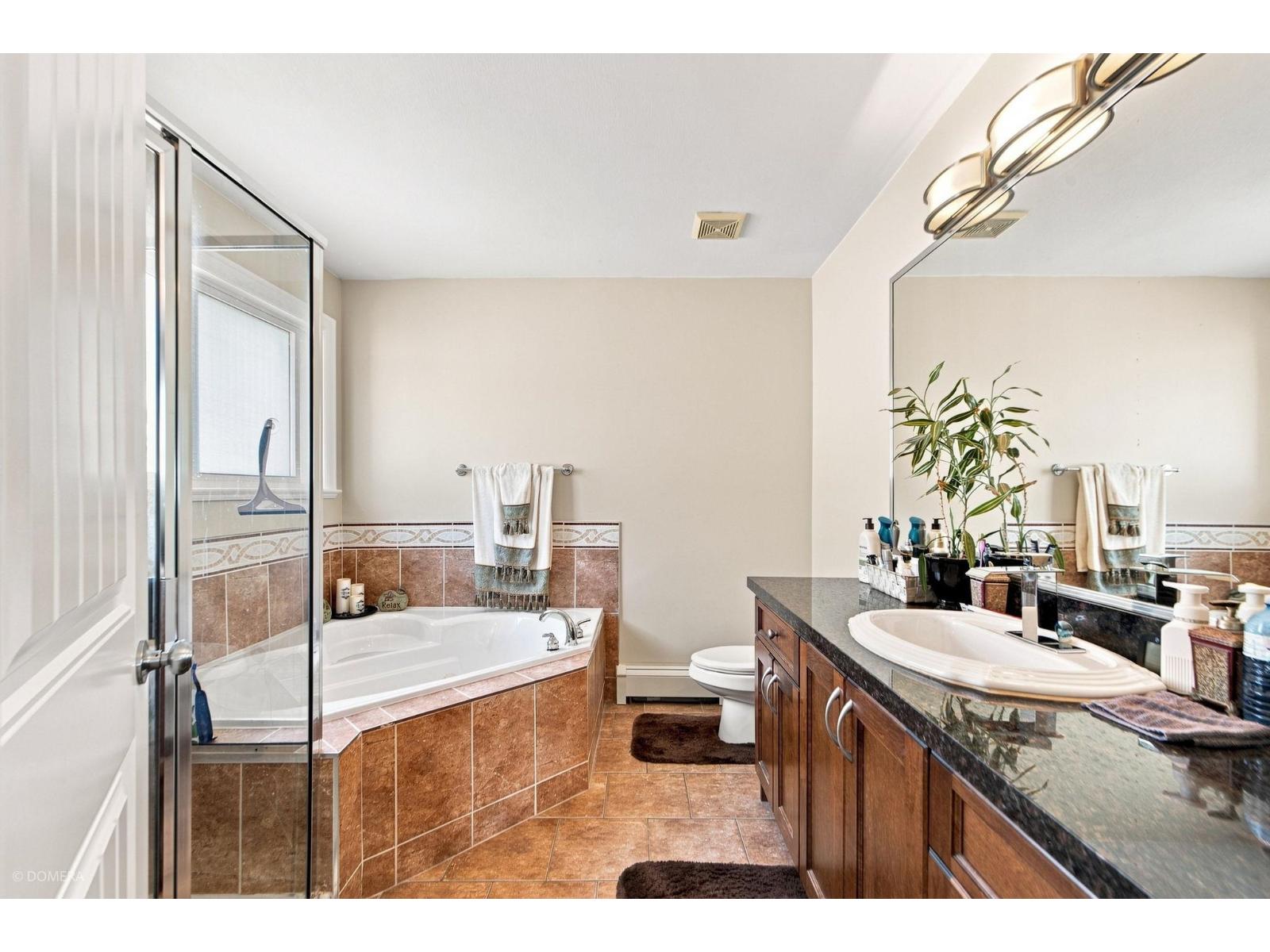 16506 104 Avenue Property Photo 24