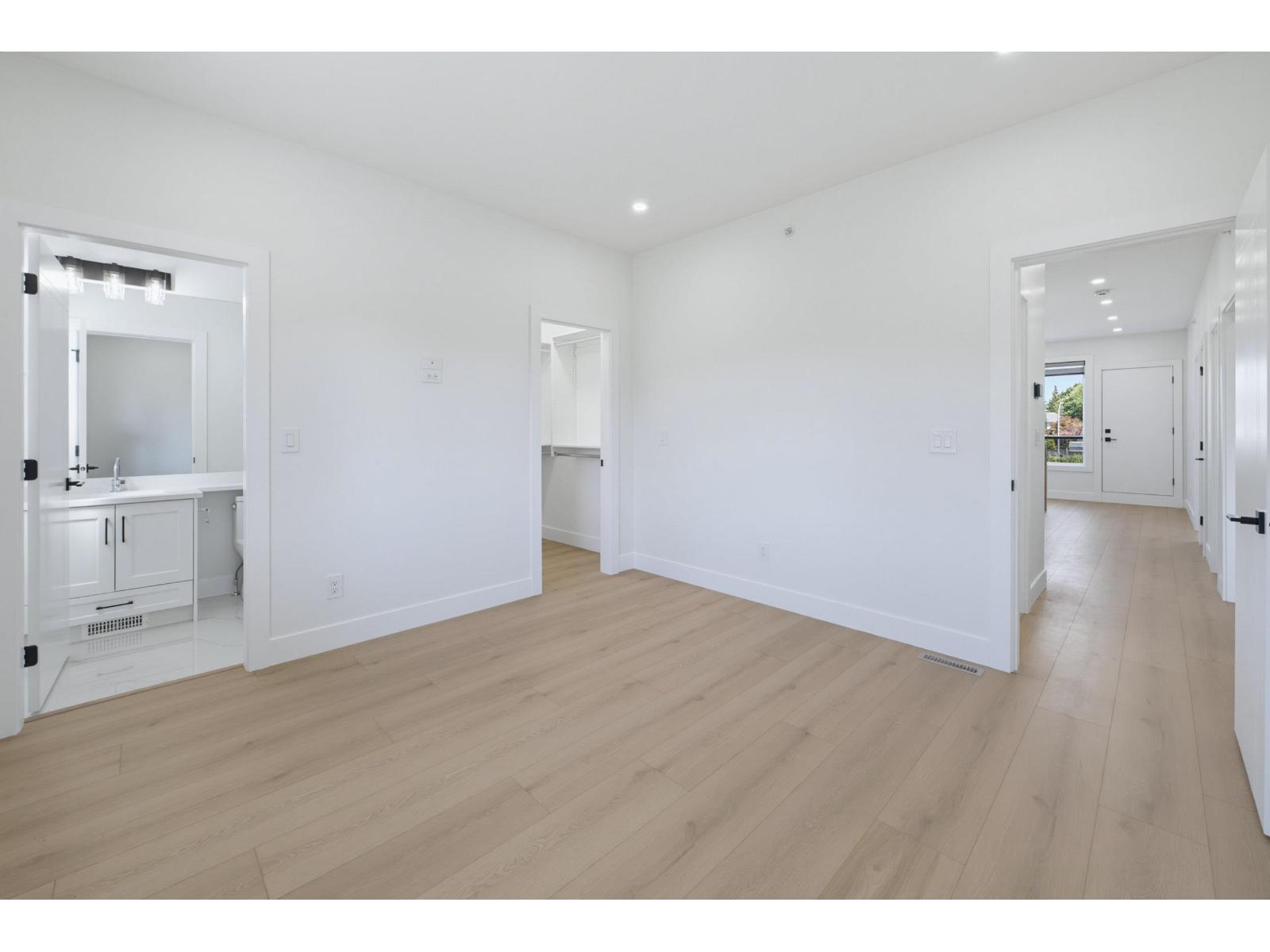 8524 Cedar Street Property Photo 20