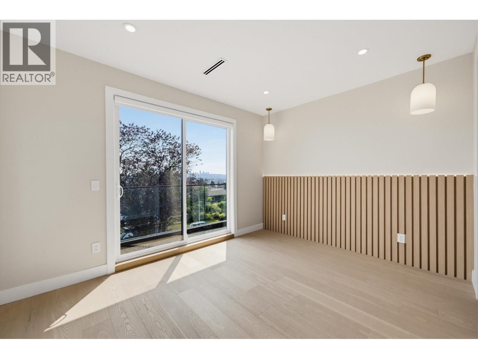6393 Grant Street Property Photo 15