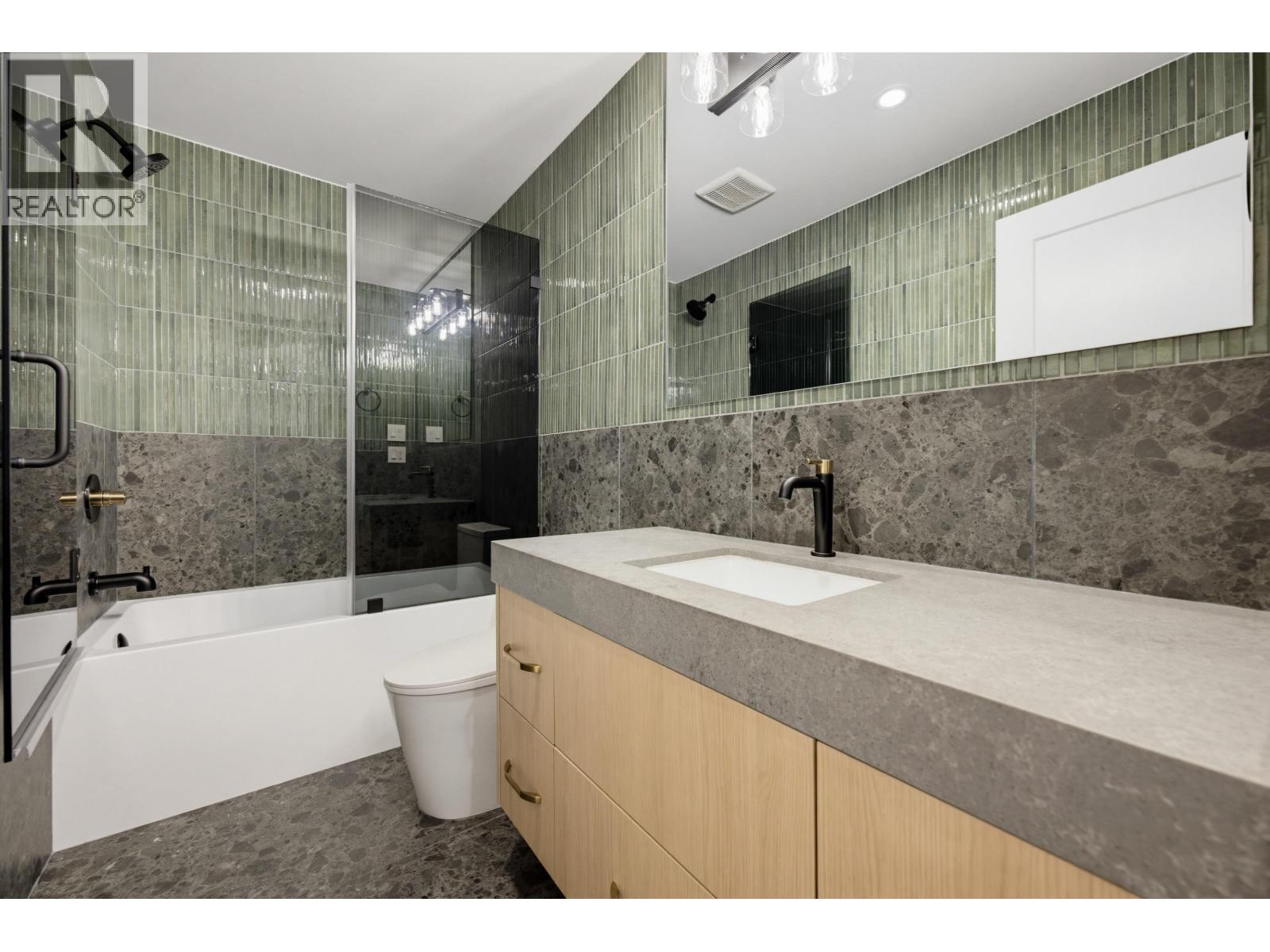 6393 Grant Street Property Photo 26
