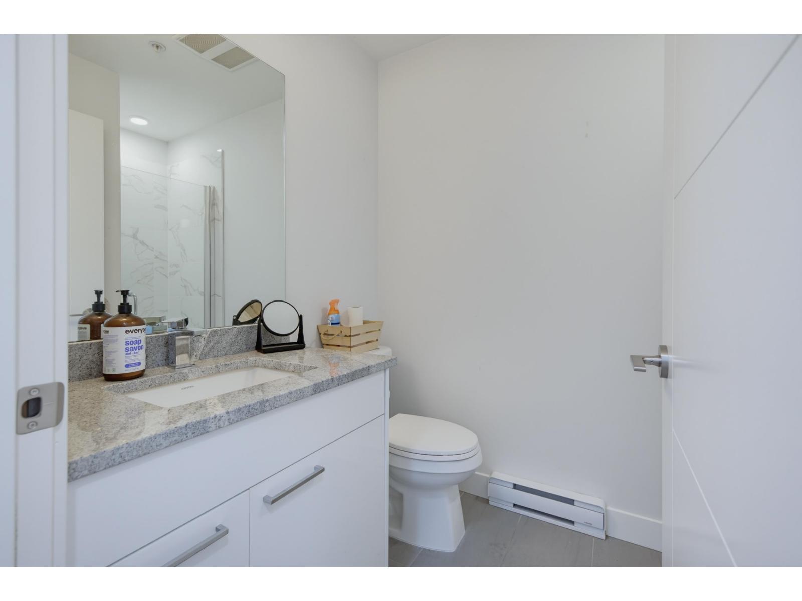 214 20696 Eastleigh Crescent Property Photo 22
